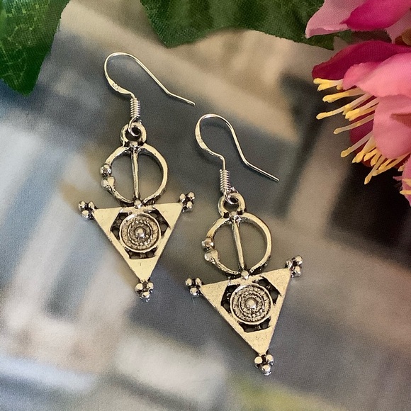 🌸 CELTIC EARRINGS TRIBAL AZTEC DANGLE 925 BOHO CHIC TRIANGLE SILVER BOHEMIAN - Picture 13 of 13